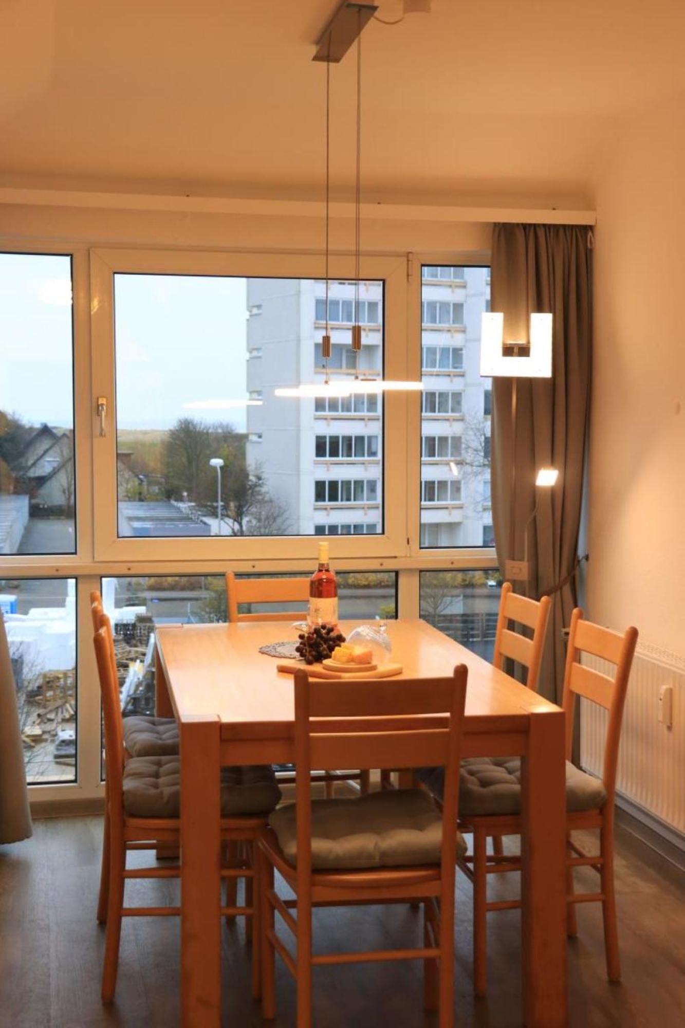 Ferienwohnung Mit Seeblick Und Schwimmbadnutzung In Cuxhaven Exterior photo